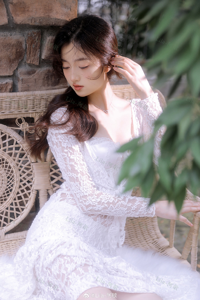 春光乍泄